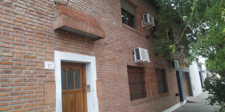 Maldonado 612-Impecable departamento de 2 dormitorios en VENTA