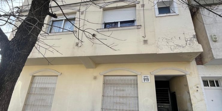 Departamento en Venta ZAPIOLA 919